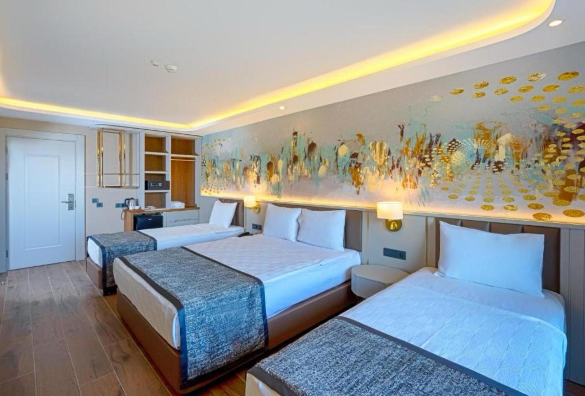 Seaphoria Beach Hotel & Spa Antalya Exterior photo