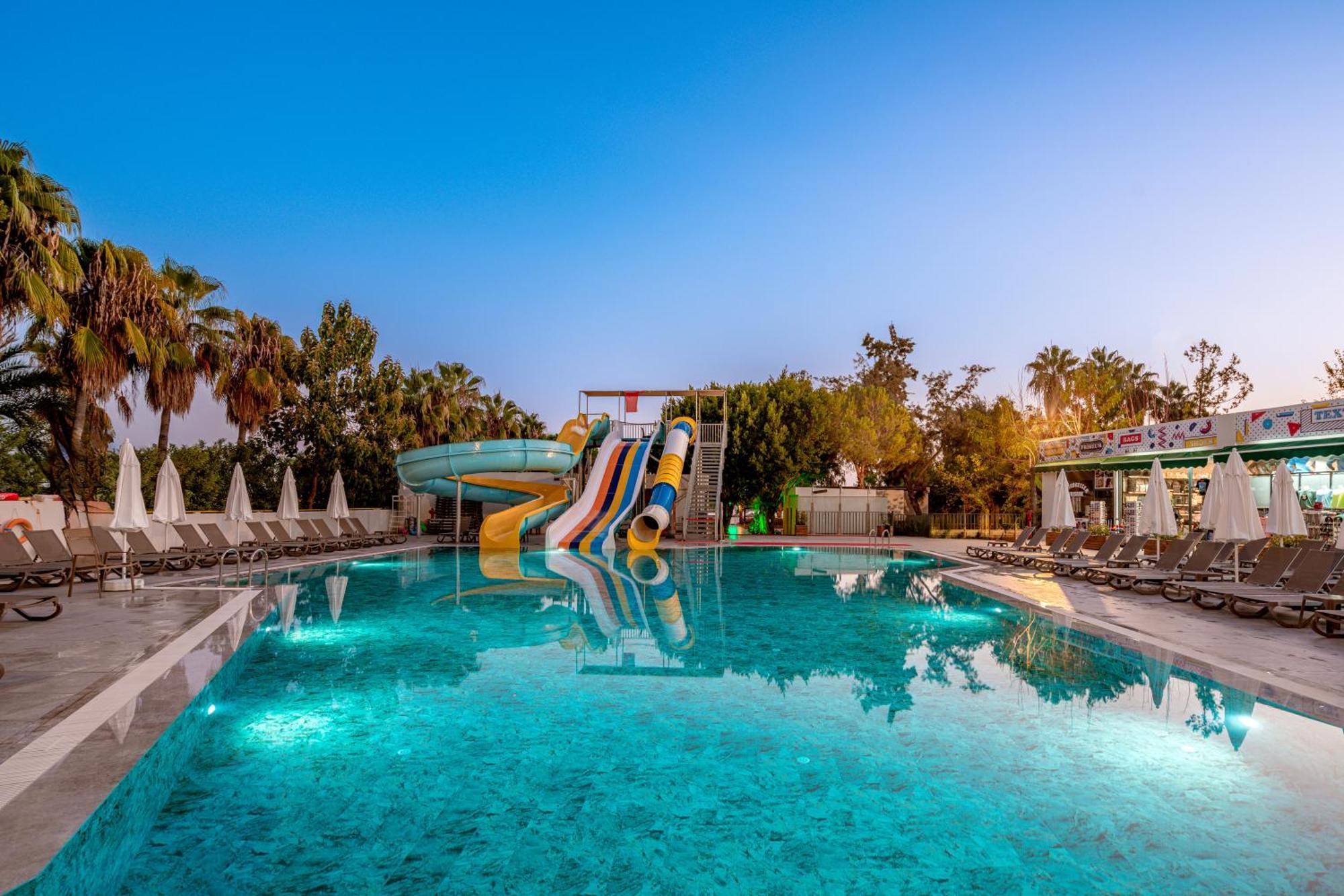 Seaphoria Beach Hotel & Spa Antalya Exterior photo